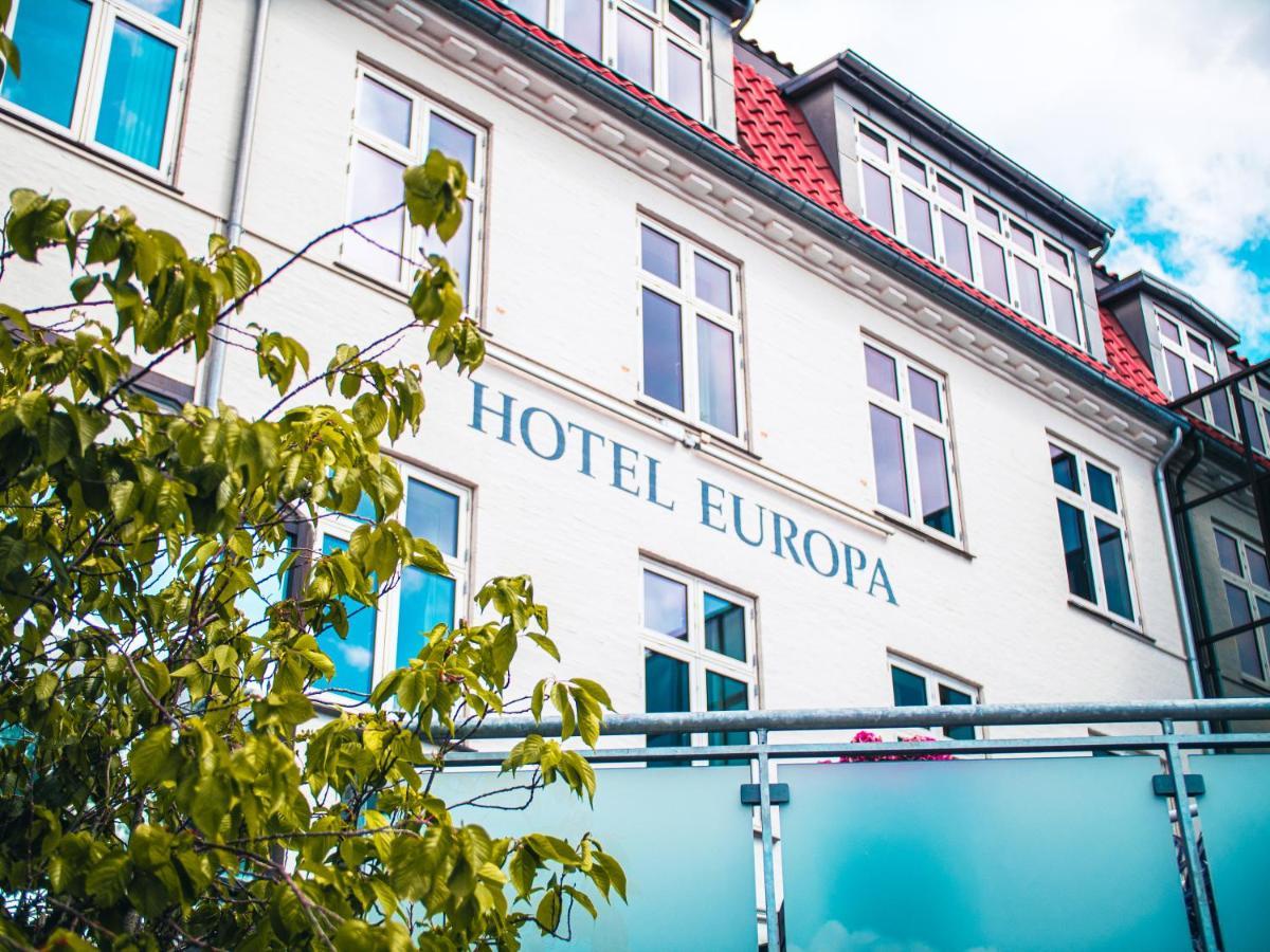 אבנרה Hotel Europa מראה חיצוני תמונה